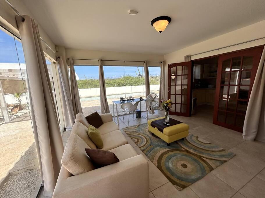 Jolie Villa Entire Villa In Noord, Aruba Palm Beach Exterior foto